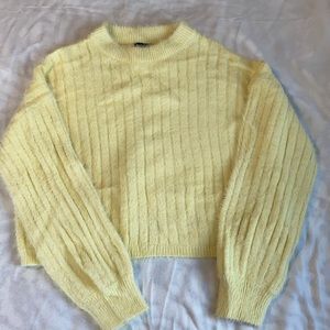 Fuzzy Cropped Pale Yellow Sweater Shirt